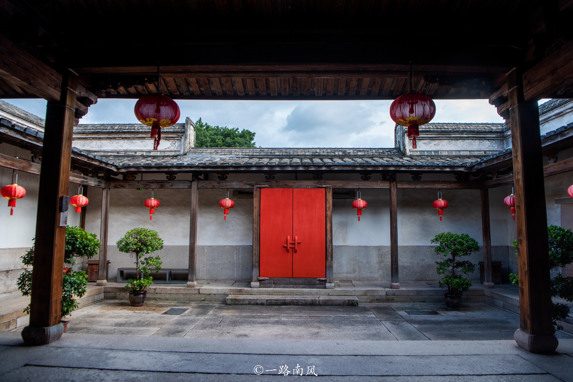 游福州三坊七巷,穿越历史看海城风华