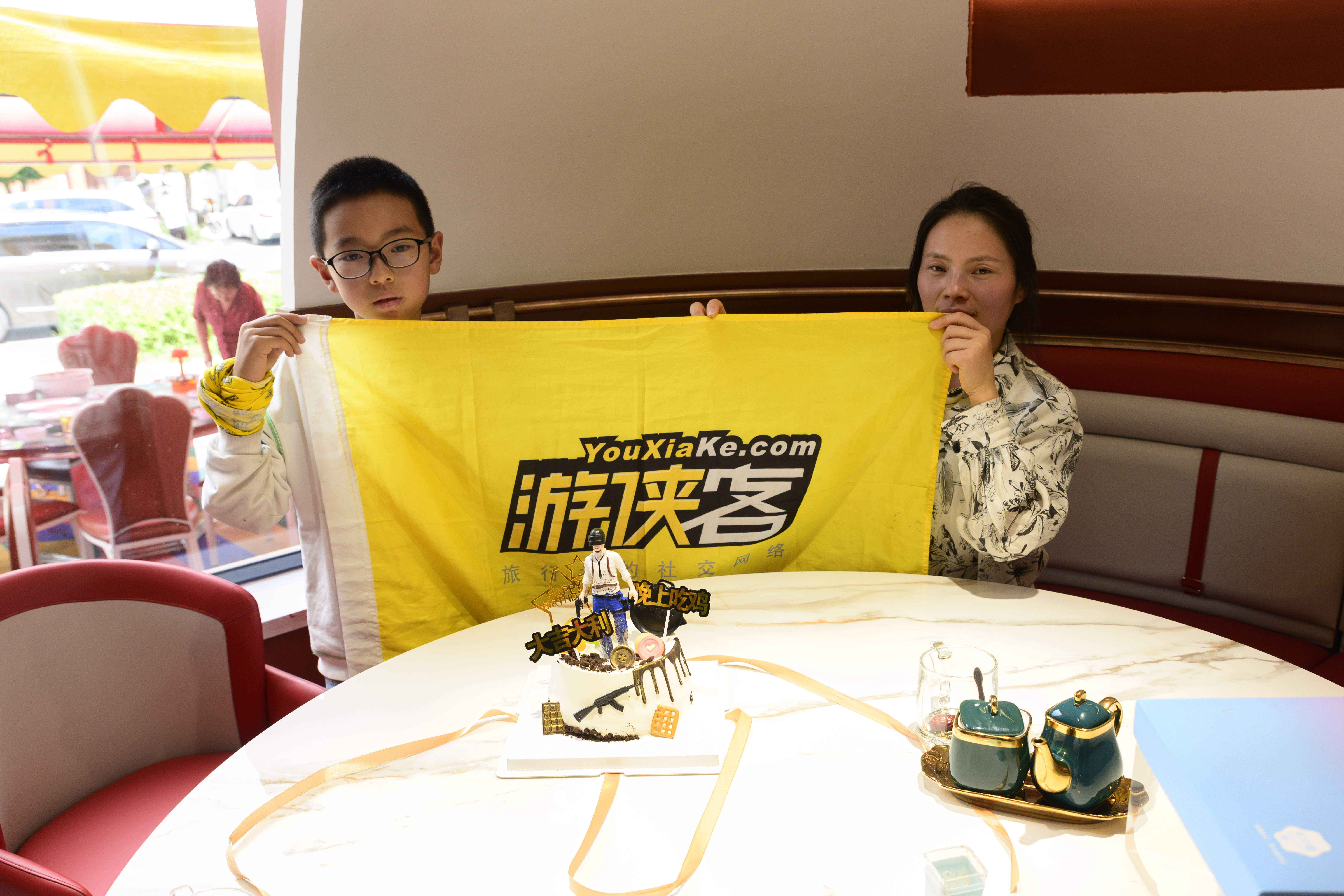 从沙漠到绿洲——新疆天山环线游