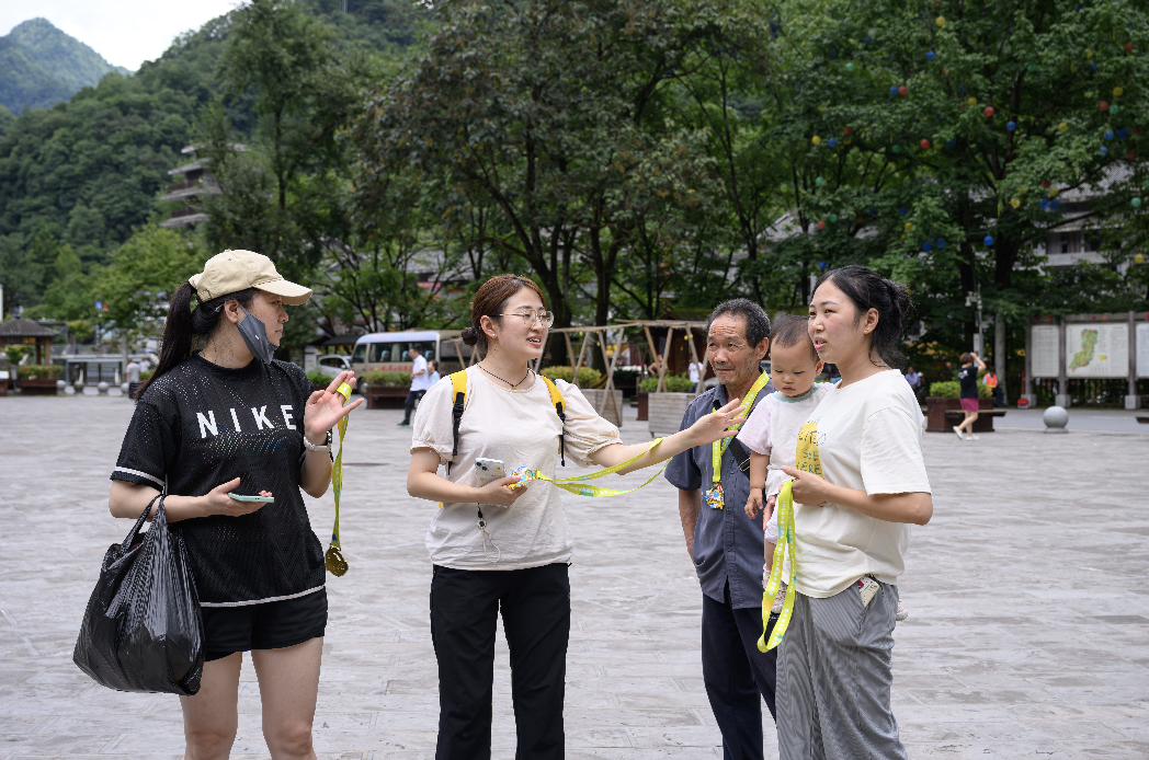 周末出逃:一次光雾山徒步 一次山中避暑