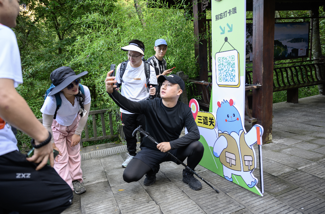 周末出逃:一次光雾山徒步 一次山中避暑