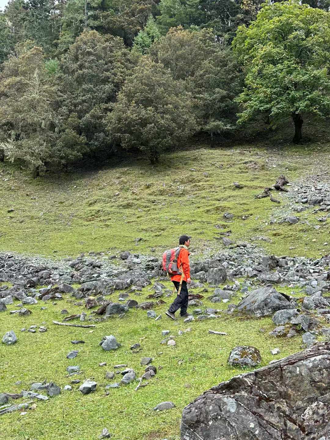 逐梦雪山之巅(5396米)——2024年9月12日-14日哈巴雪山巡山记