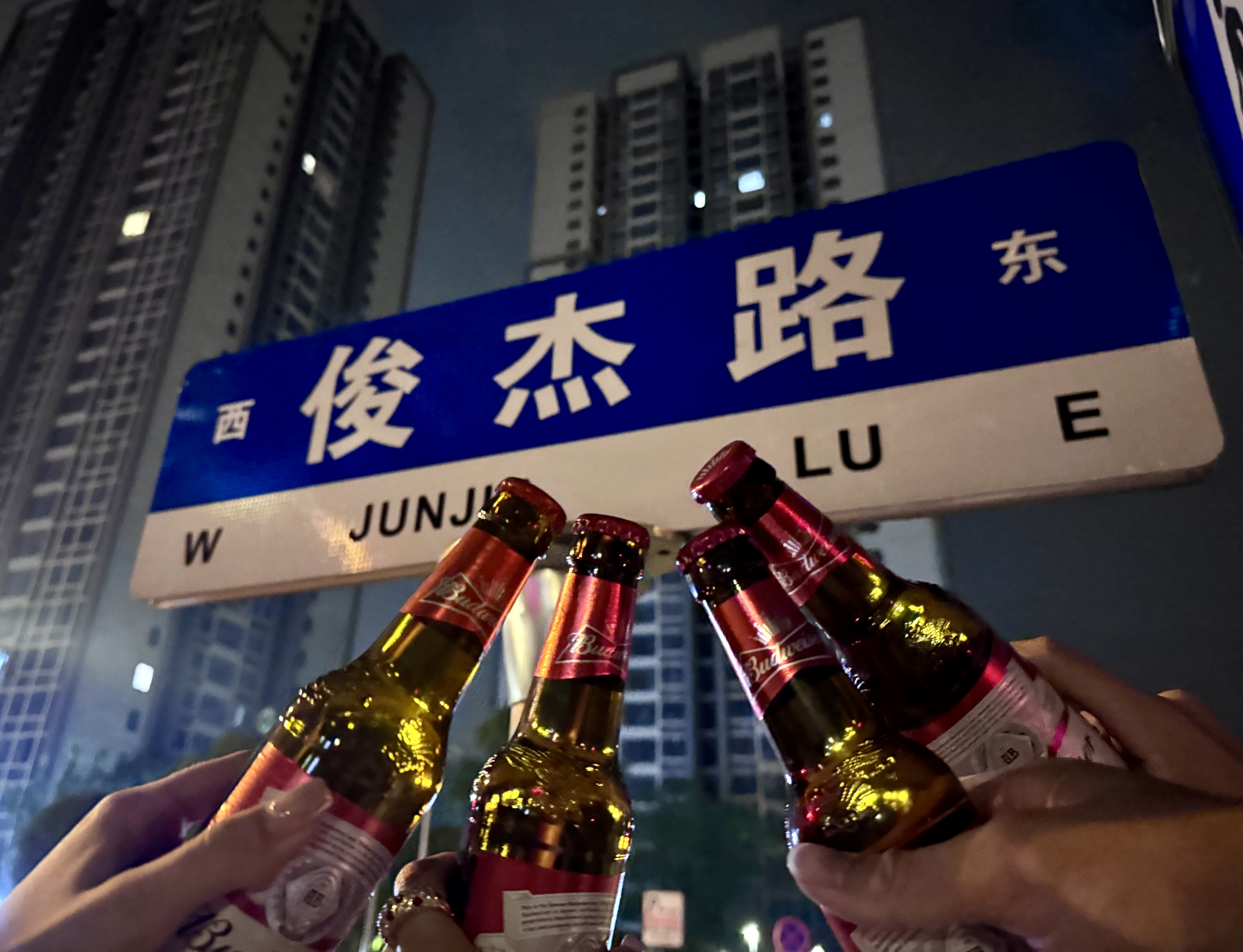 #游侠报道#短暂的来回奔跑 不曾解开的背包