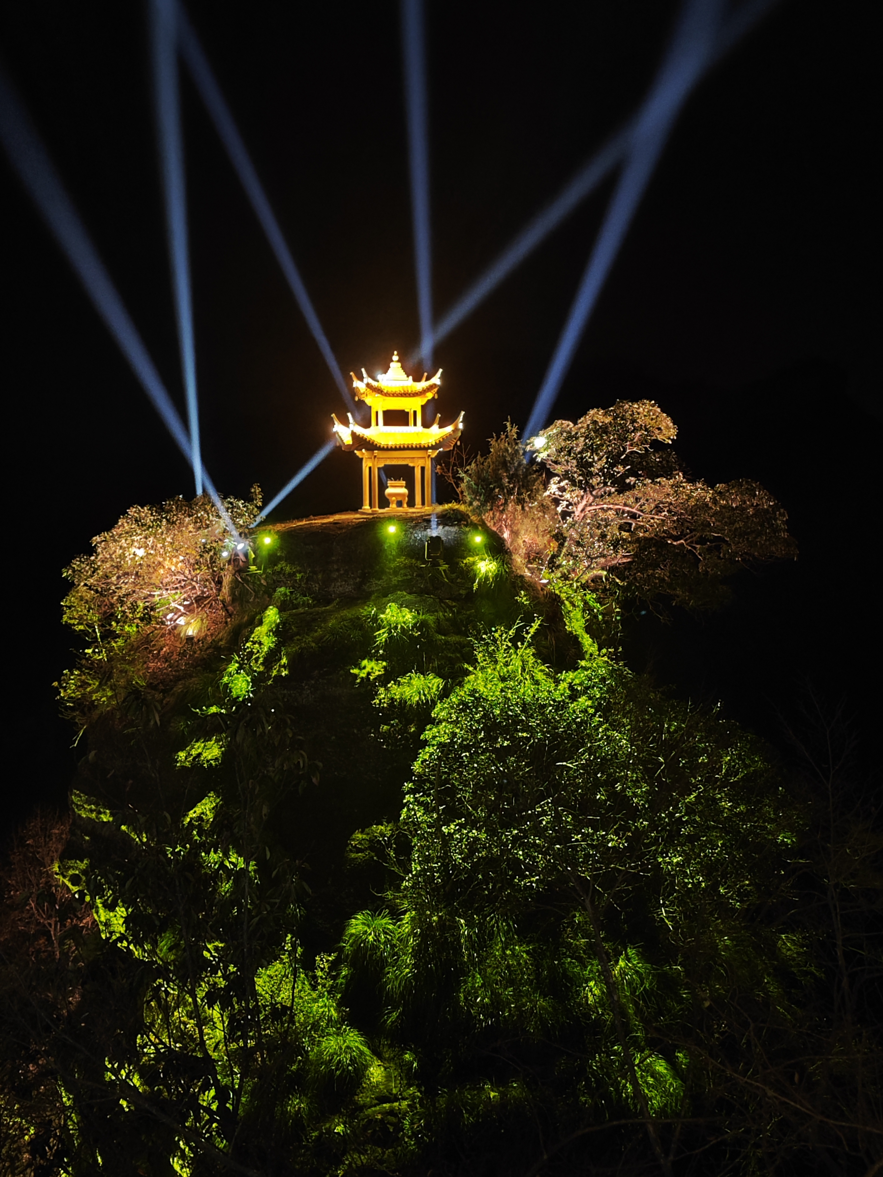 独行侠秋游齐云山