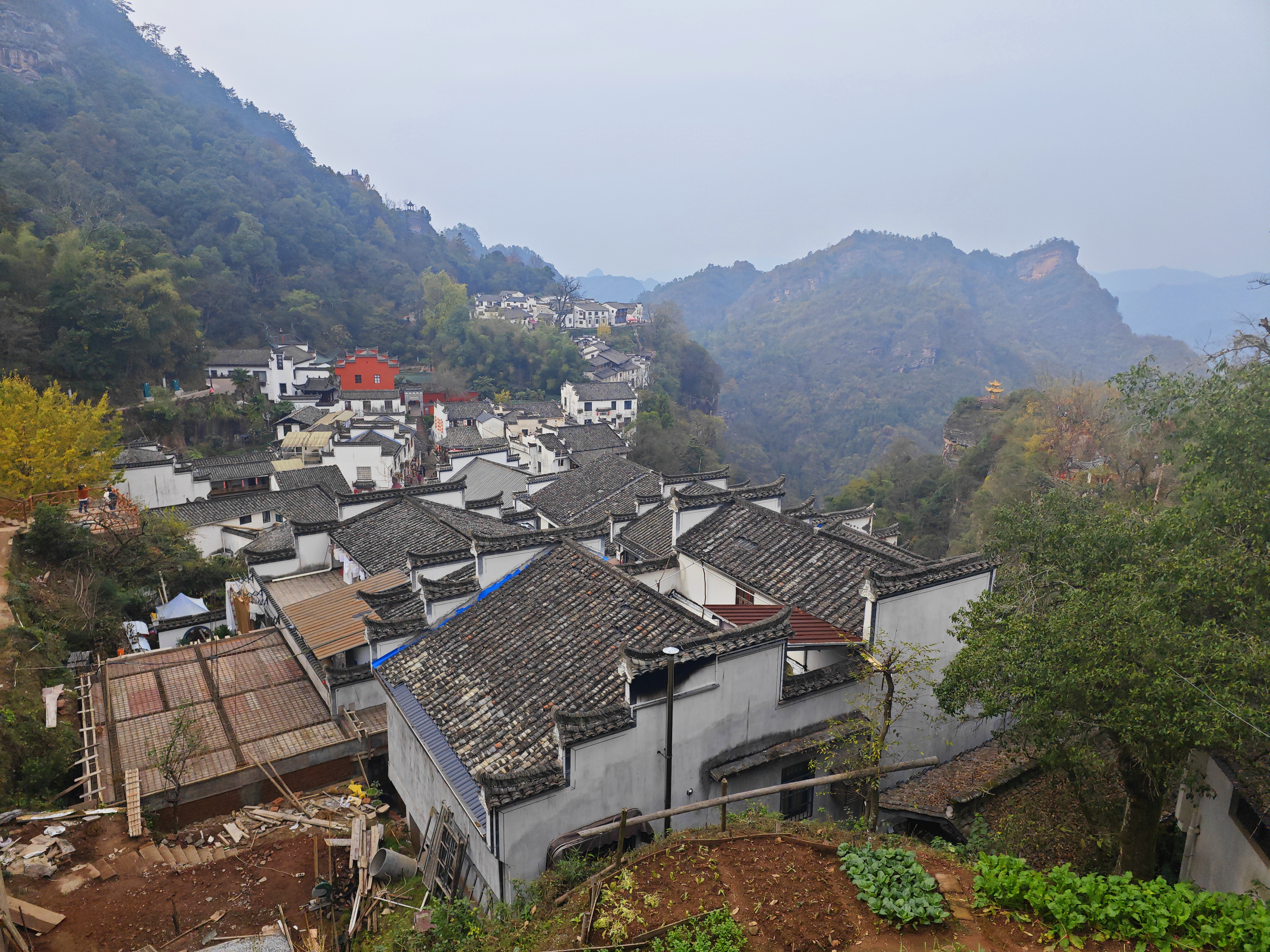 独行侠秋游齐云山