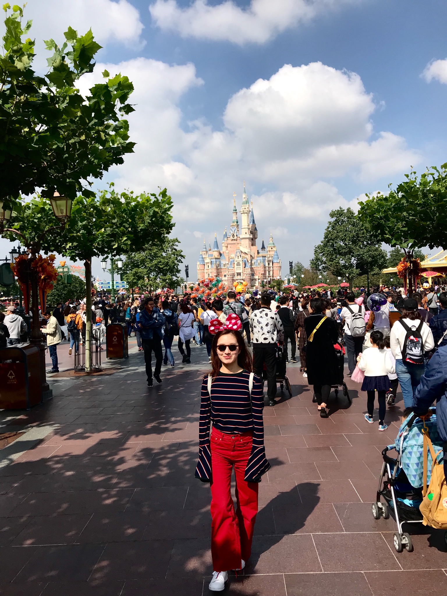 disneyland 坐上迪士尼的时光机,我们一起回童年吧