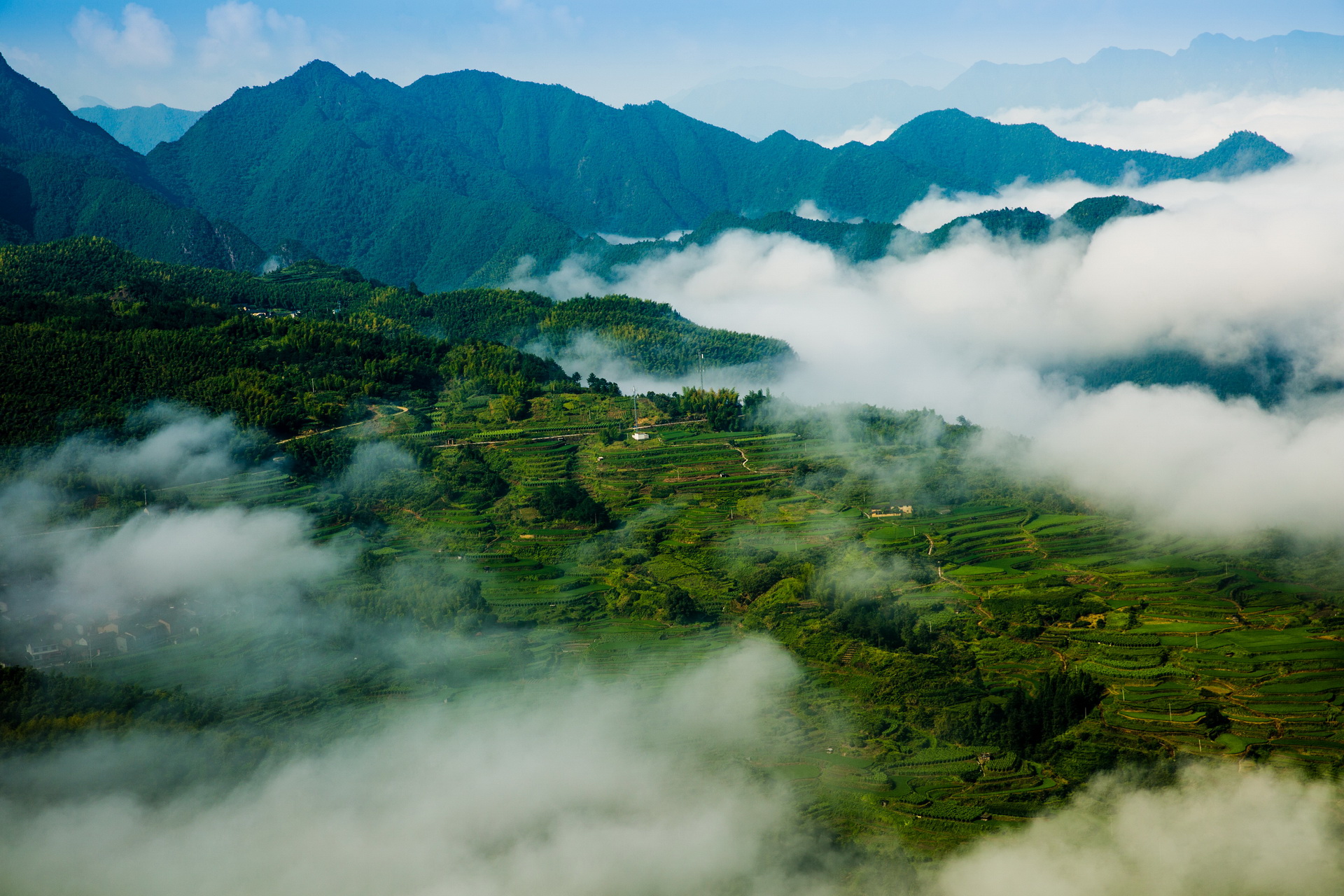 26,27遂昌南尖岩—美丽的云海梯田