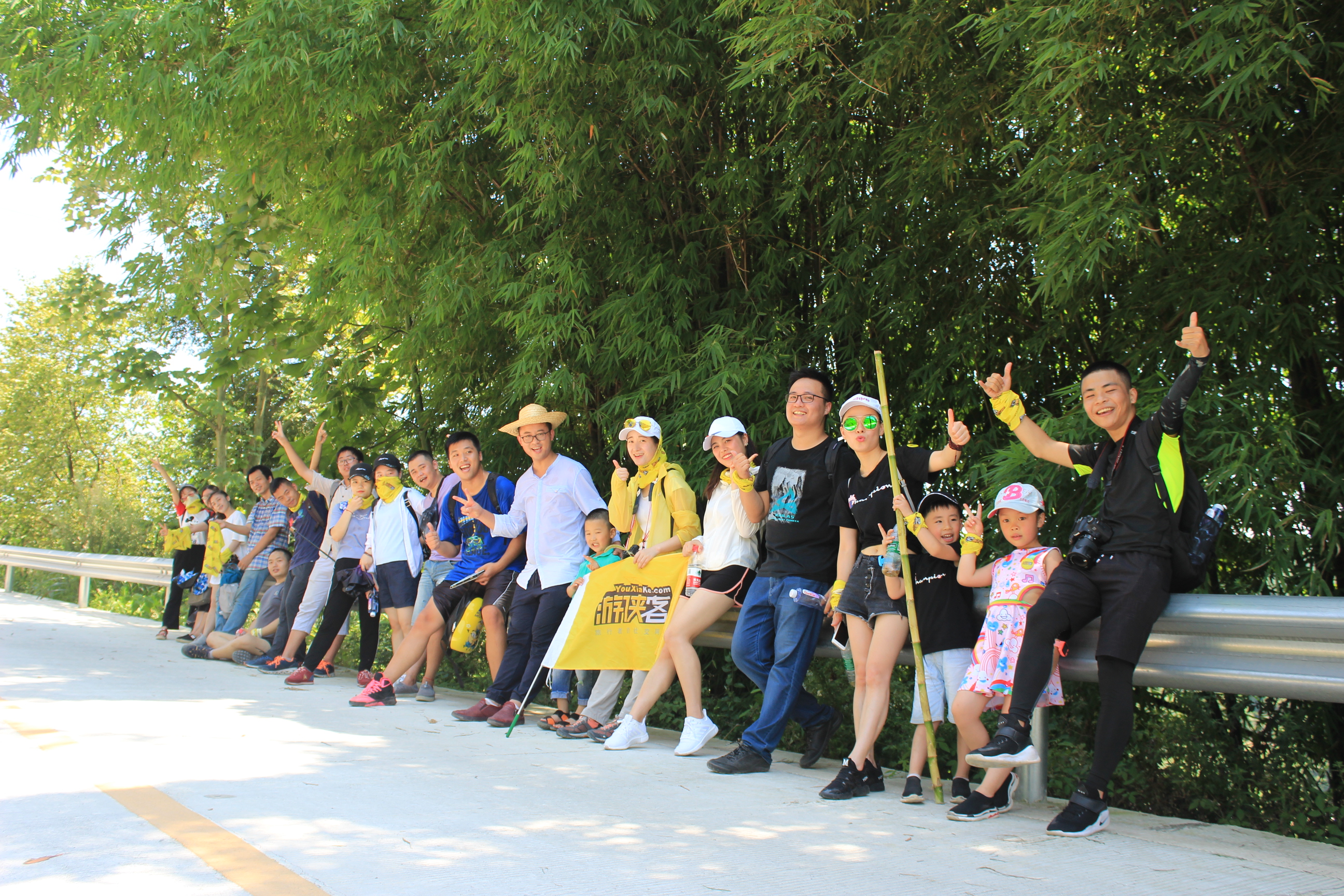 【古道·尖顶坡】在重庆翻山越岭/走着走着就成了真汉子,别说流汗,流