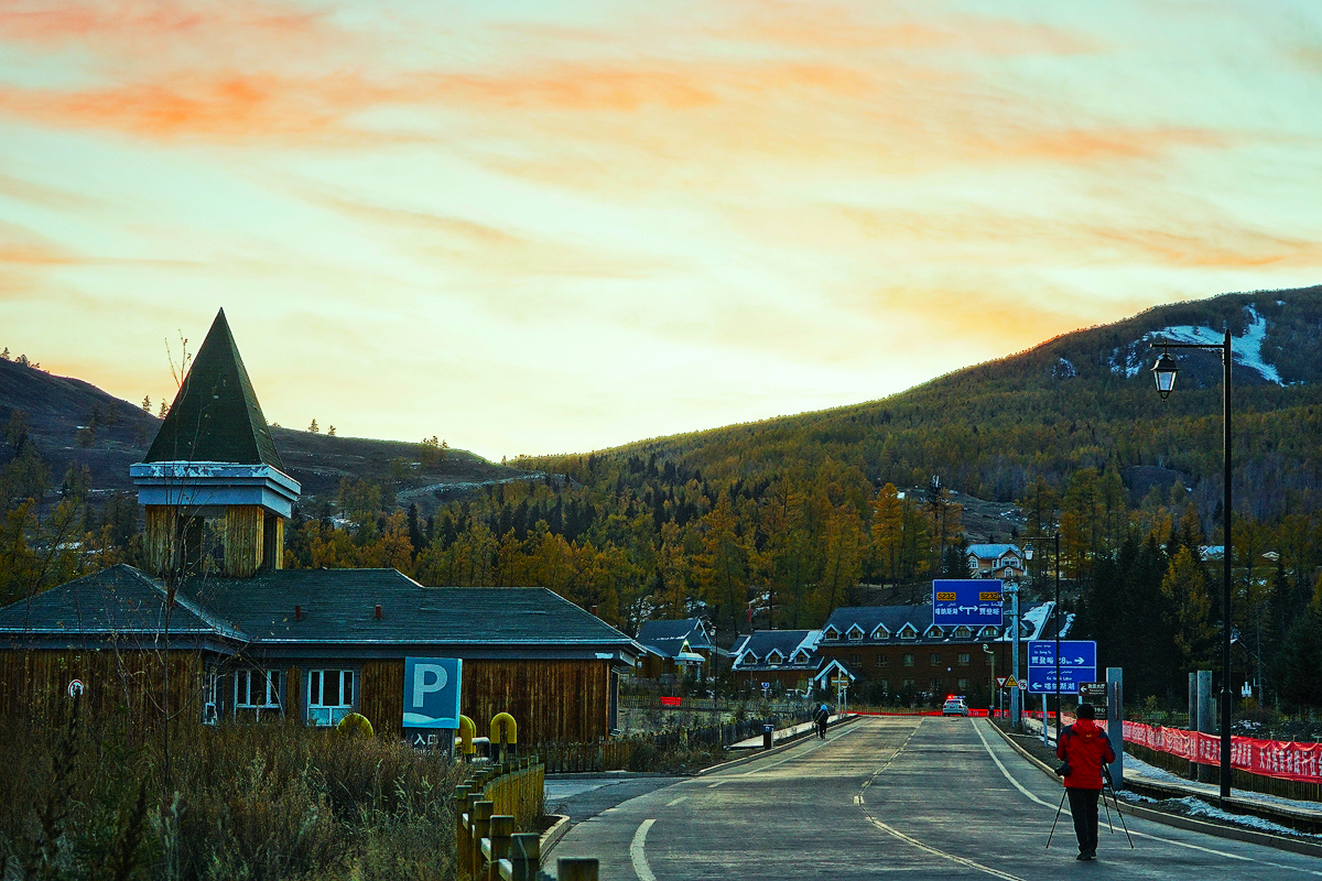 大美新疆 环线自驾游(一)-----功勋坑可可托海喀纳斯白哈巴禾木村