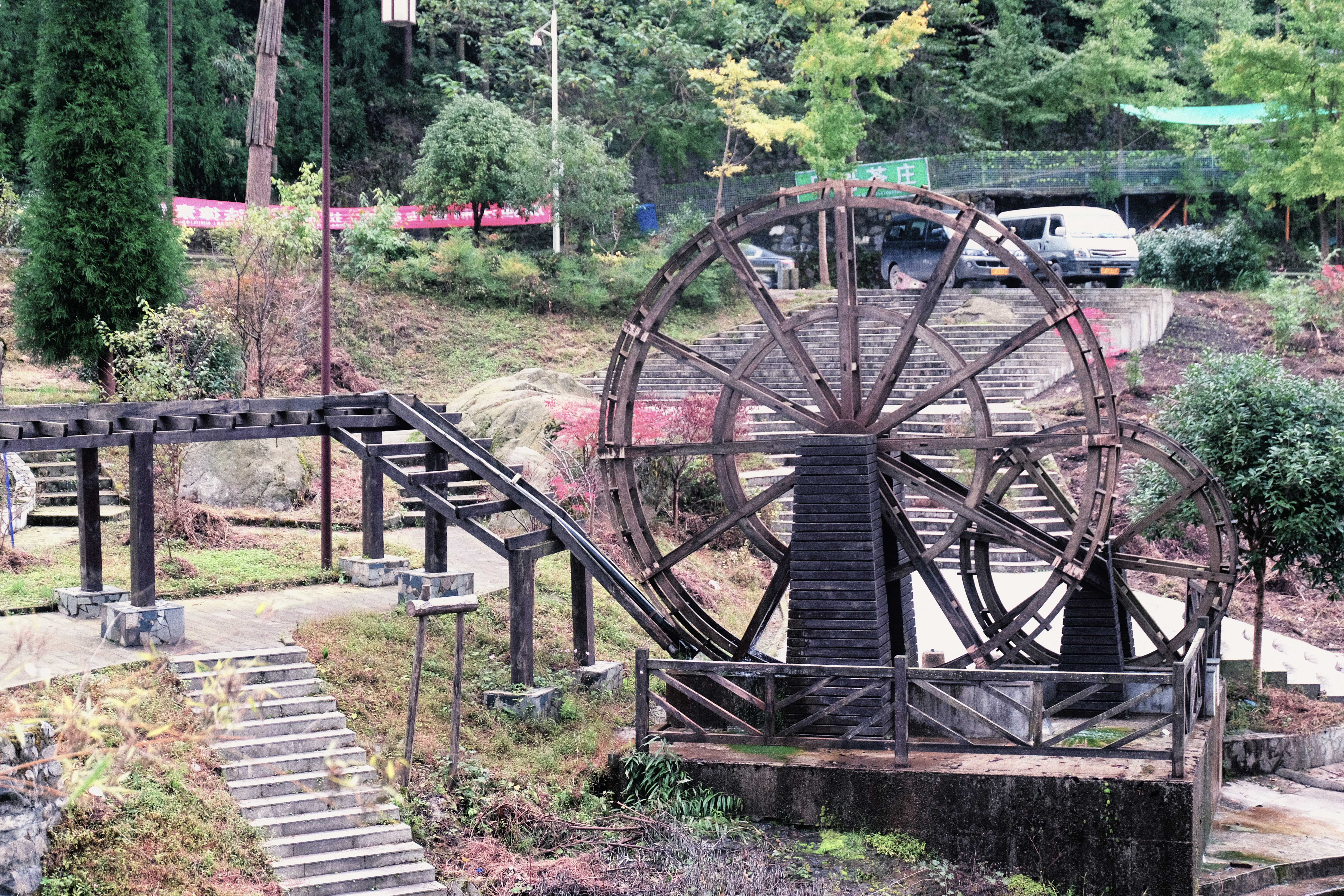 什邡红峡谷简介图片