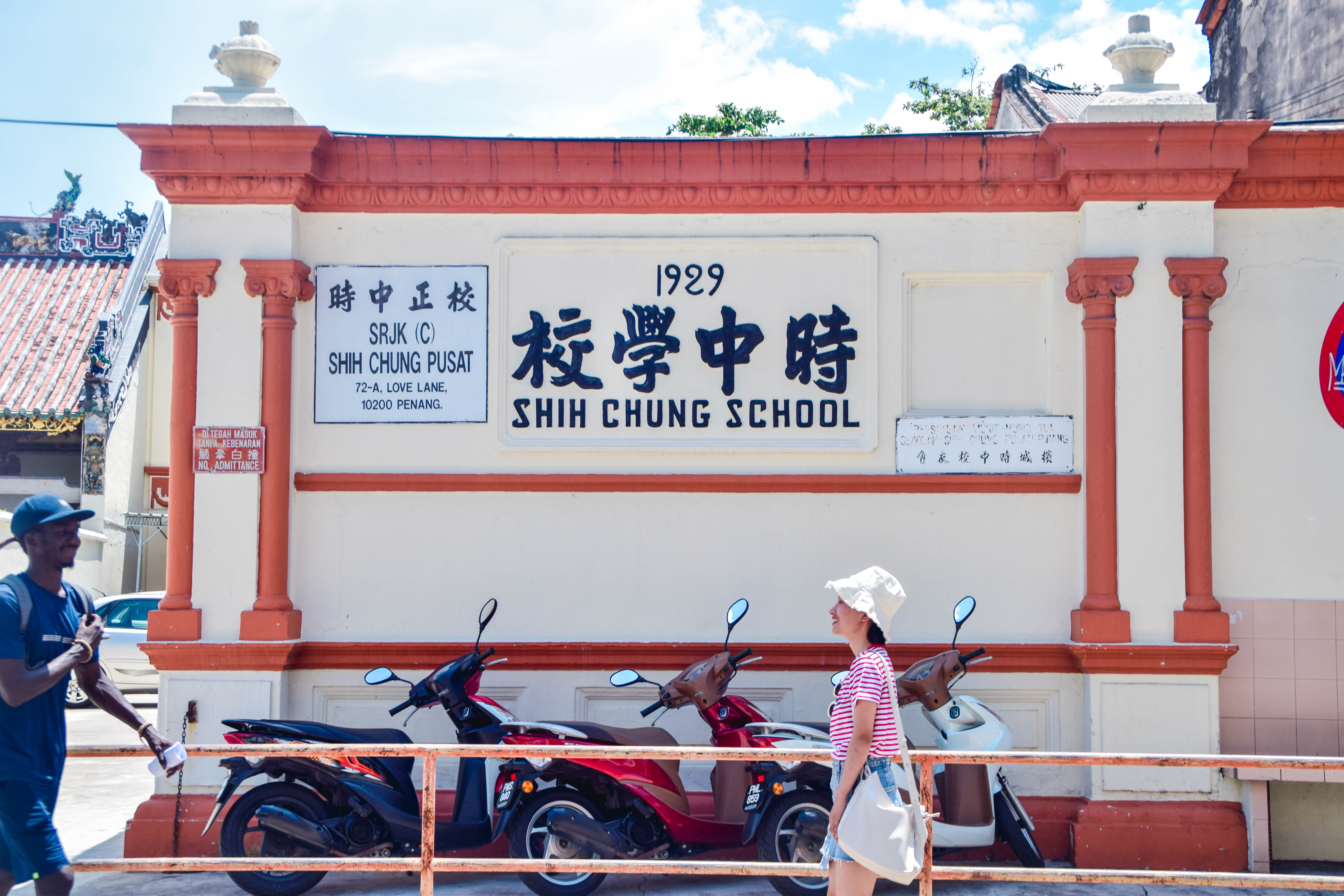 在槟城留恋的,除去榴莲,还有一拍即合的美食和街巷