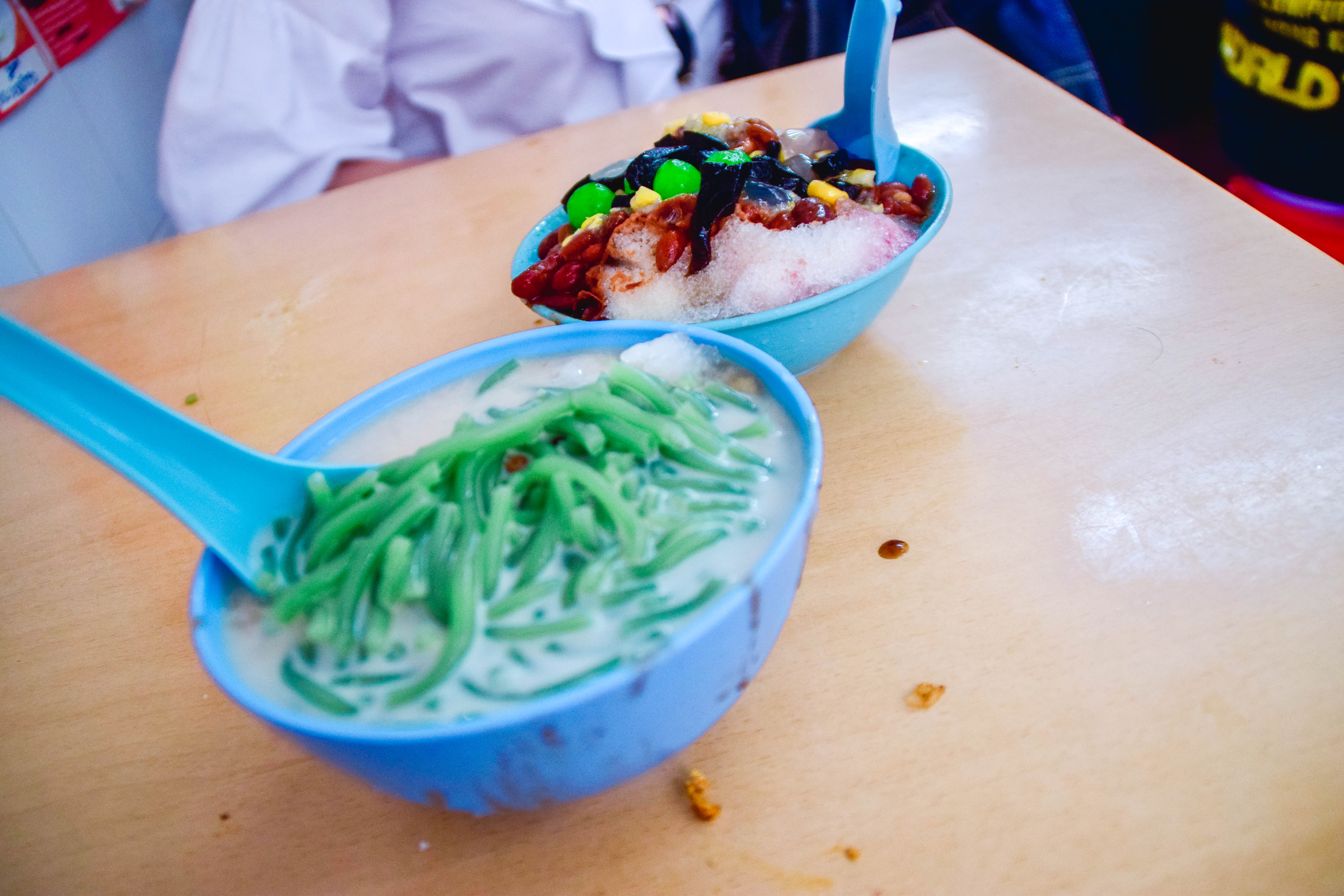 在槟城留恋的,除去榴莲,还有一拍即合的美食和街巷