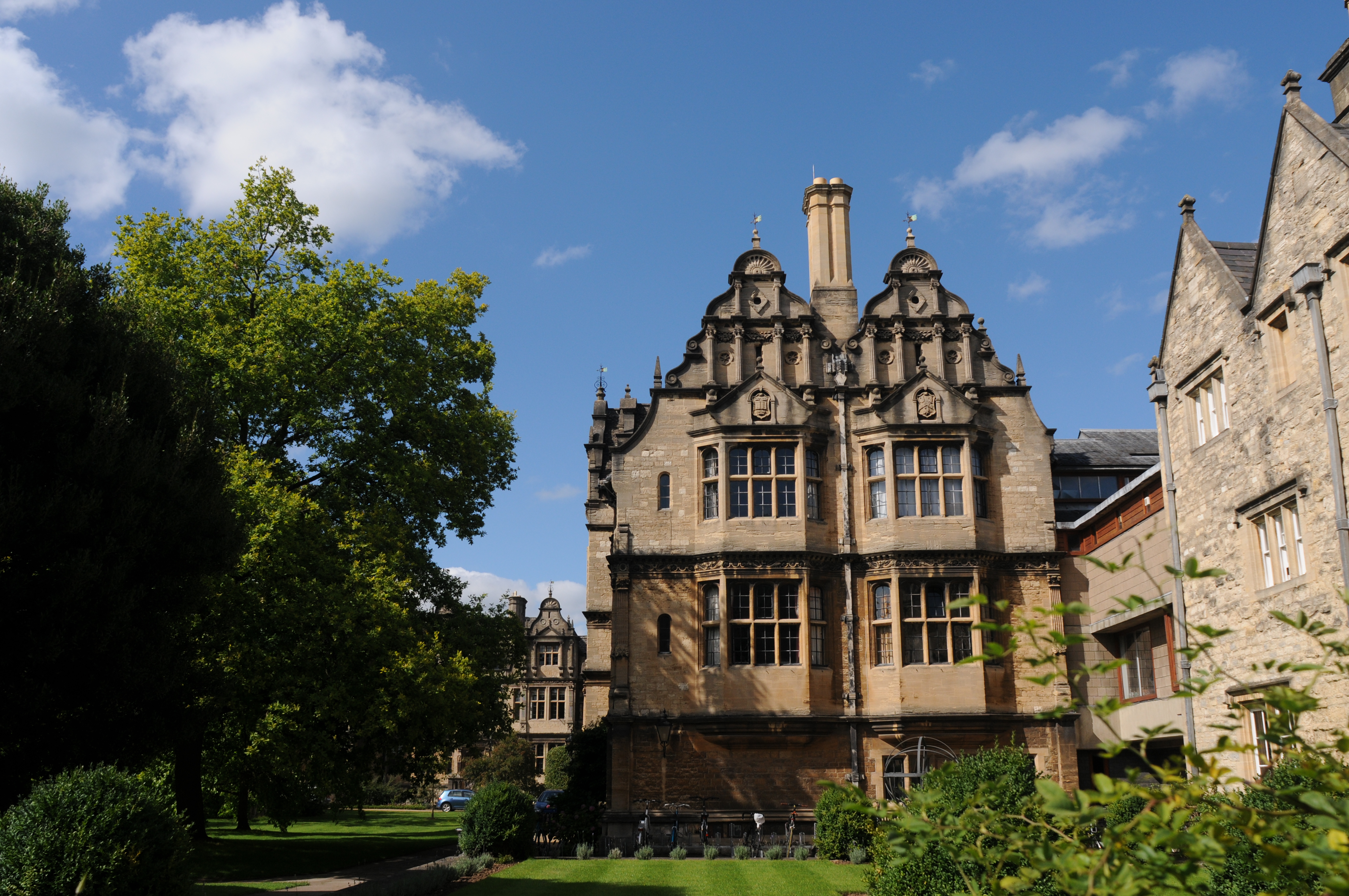 一所大学一座城,牛津漫步