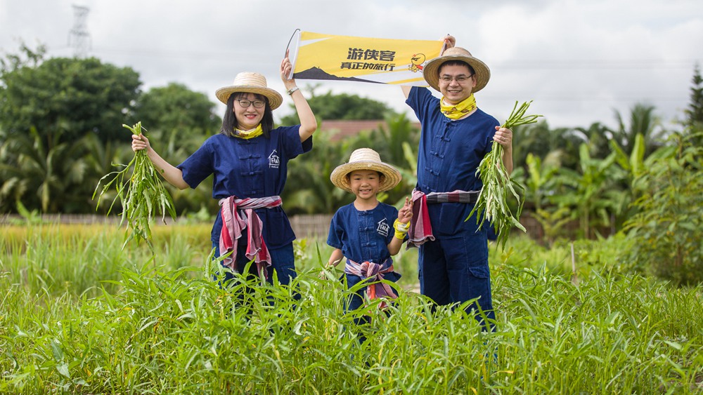 #2019春季花事# 13岁染发化妆做指甲,她爸黄磊都支持,而你还让孩子疯狂上补习班?是时候学学明星的养娃方法了!