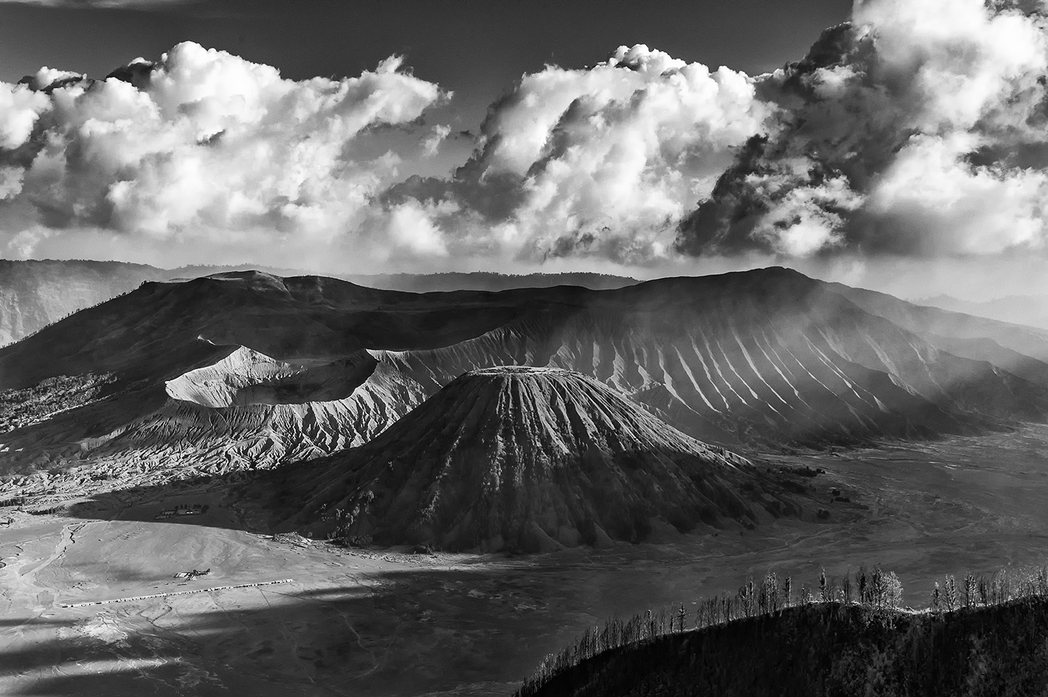 千岛印尼,火山之旅。