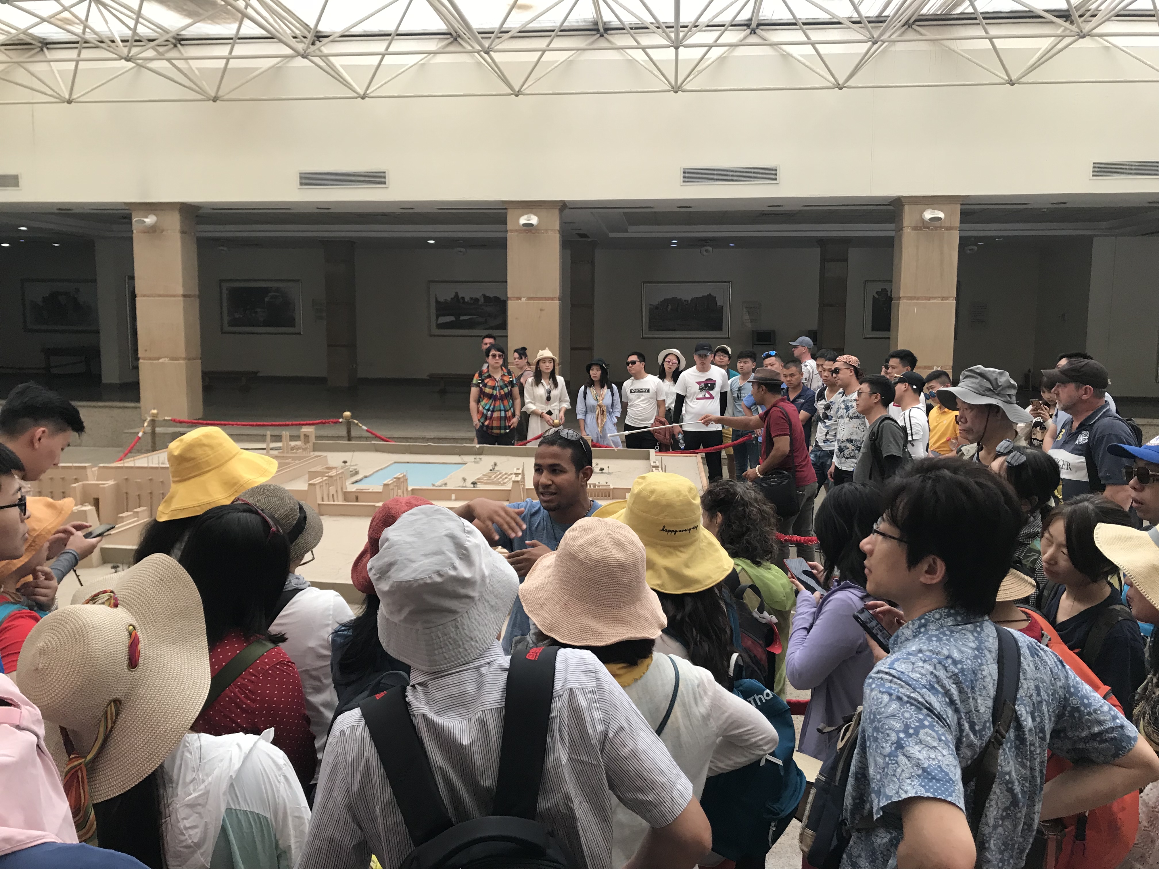 摸过金字塔的石头,喝过尼罗河的水我会再来的