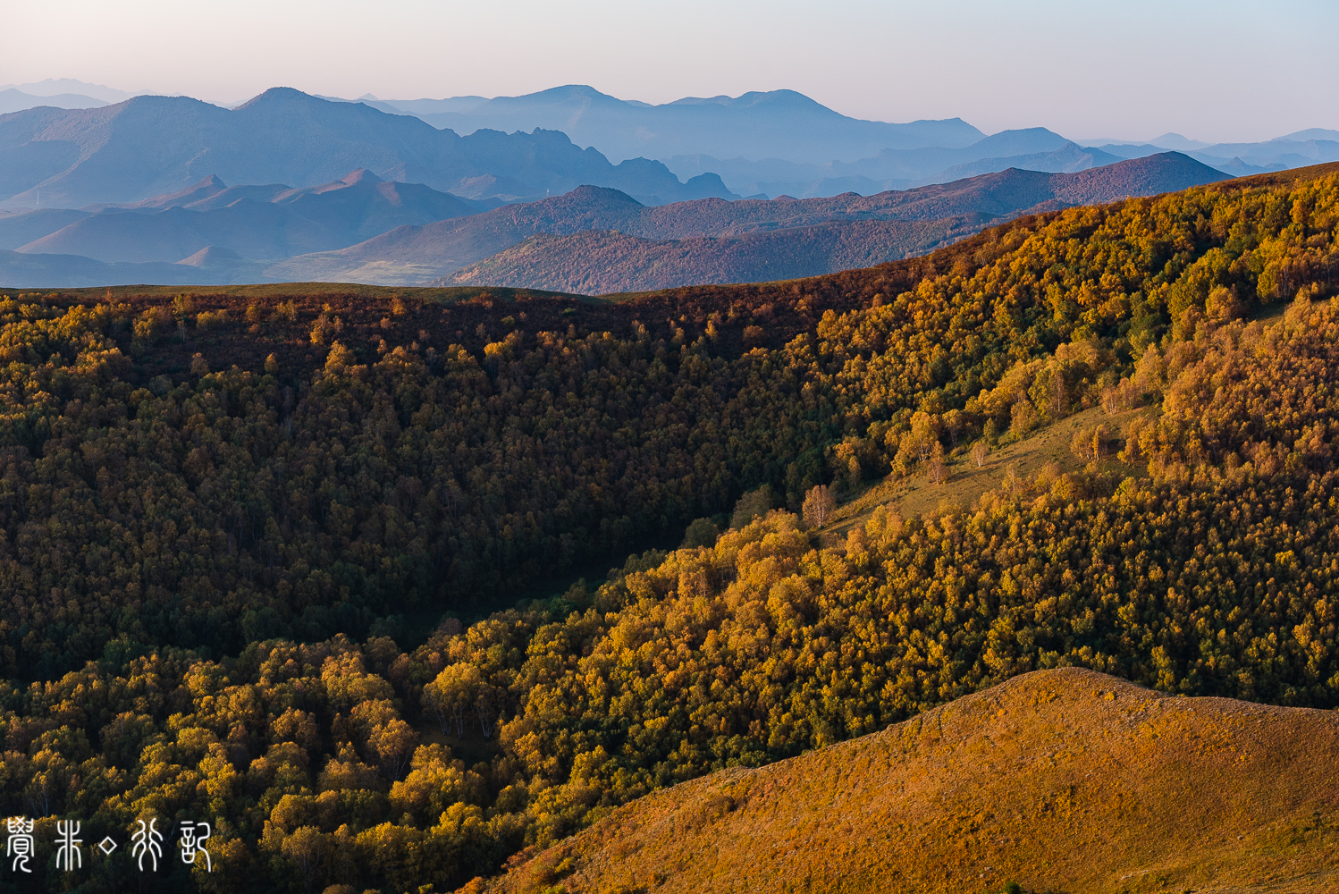冀北山地与内蒙古高原交汇处,丰宁县大滩镇境内,坝上草原的山巅, 150