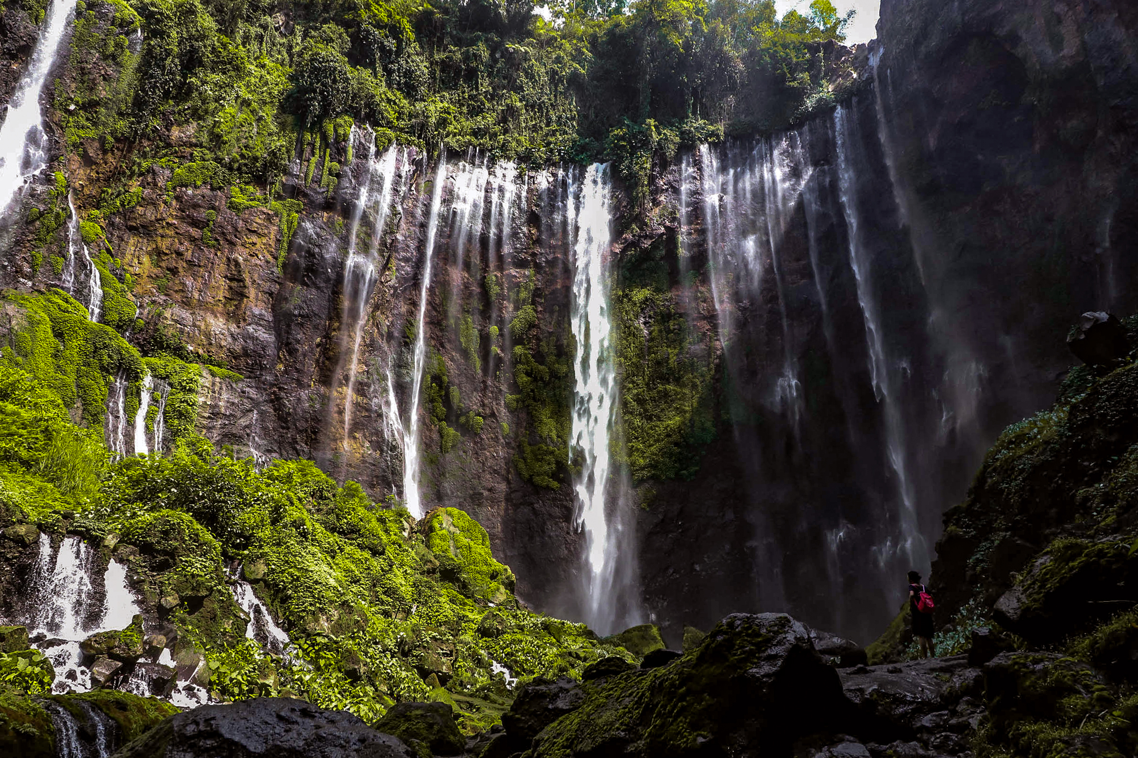 印尼丨28天8座岛，洞穴火山、冲浪游猎，山海故事集
