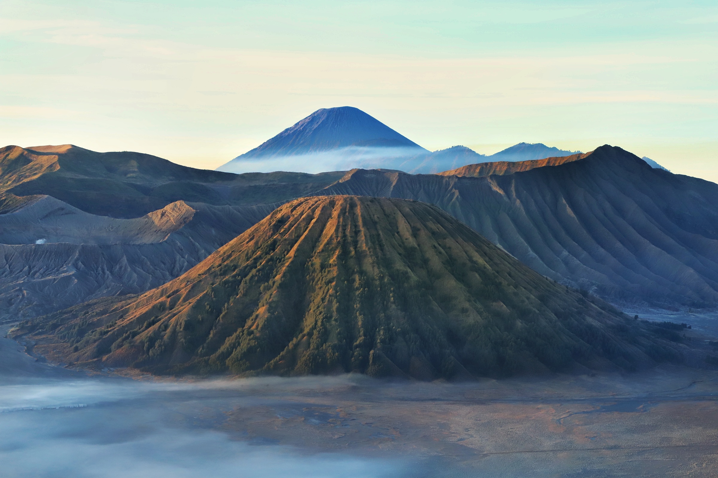 印尼丨28天8座岛，洞穴火山、冲浪游猎，山海故事集