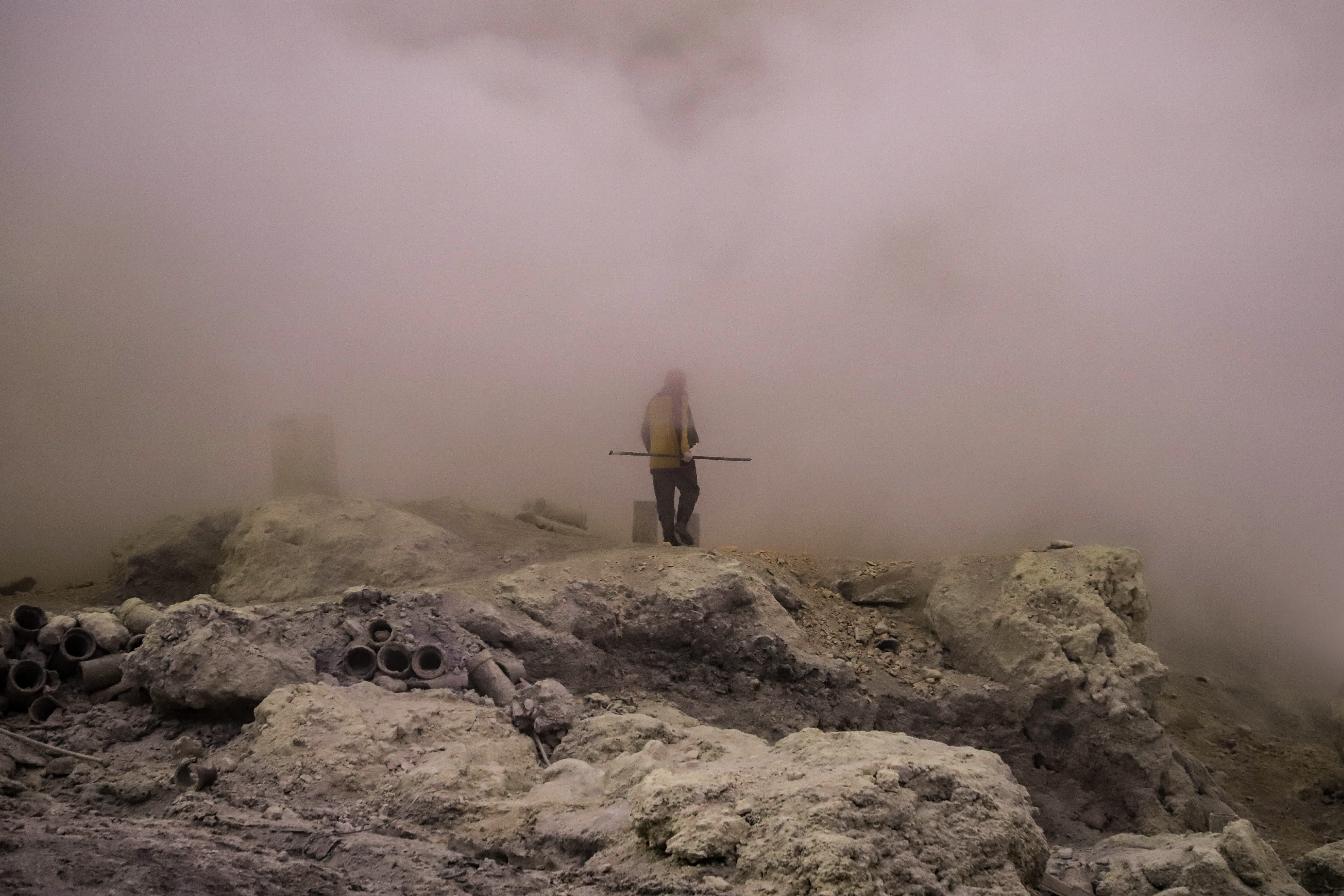印尼丨28天8座岛，洞穴火山、冲浪游猎，山海故事集