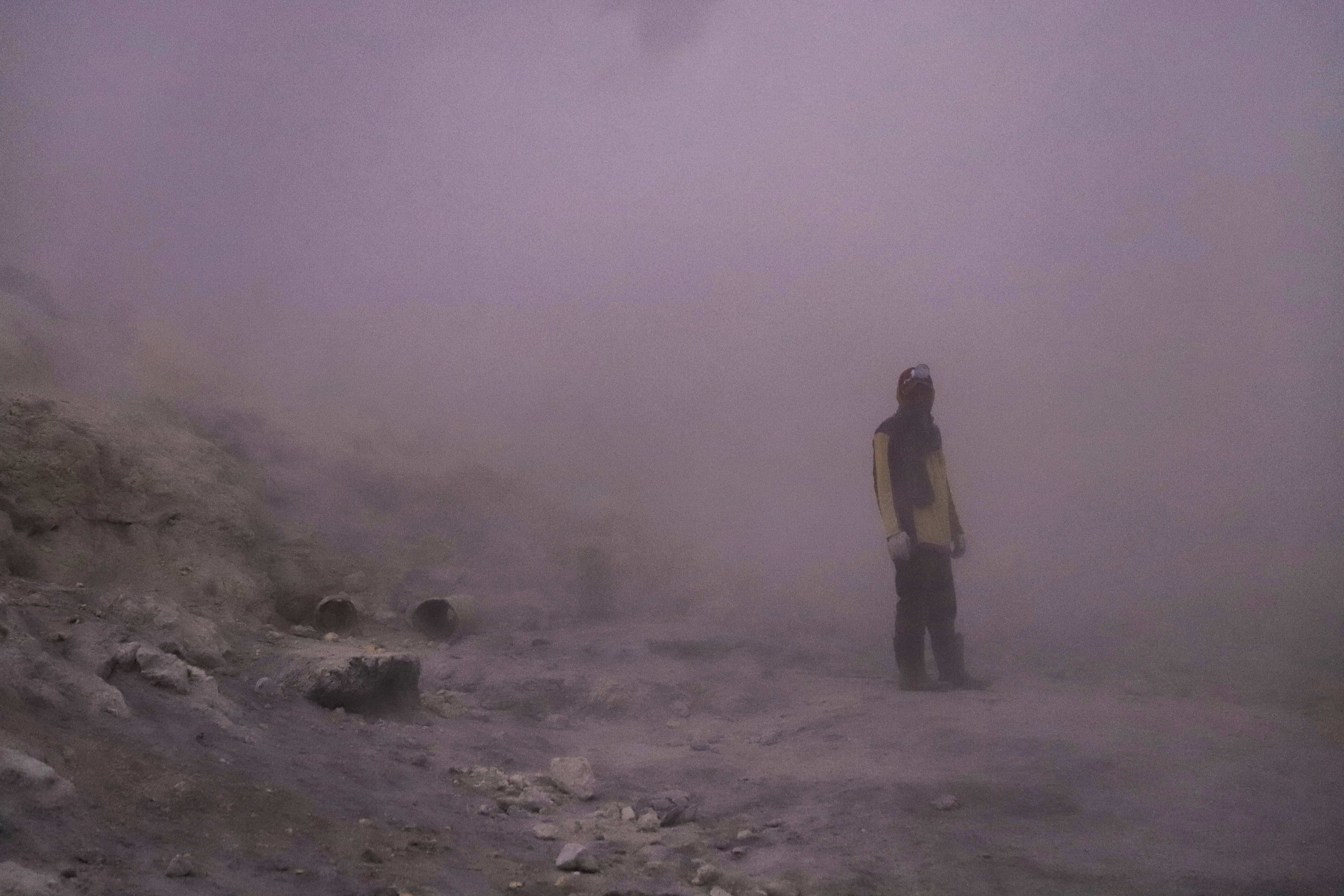 印尼丨28天8座岛，洞穴火山、冲浪游猎，山海故事集