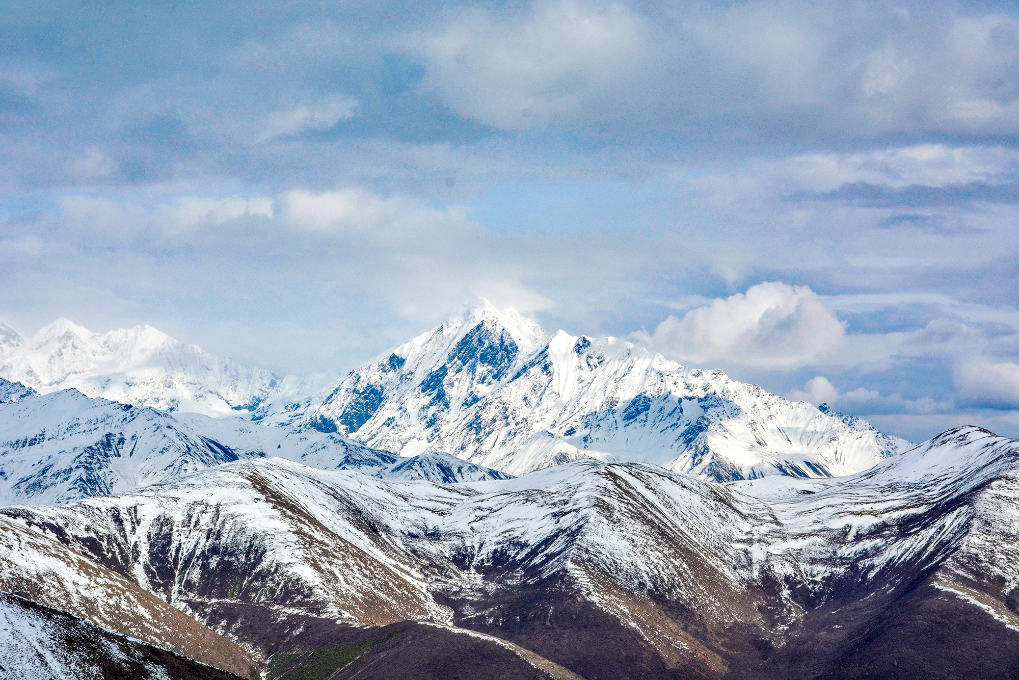 1-4·四姑娘山 贡嘎山丨雪山巡礼,从"蜀山之后"到"蜀山之王,雅拉雪山