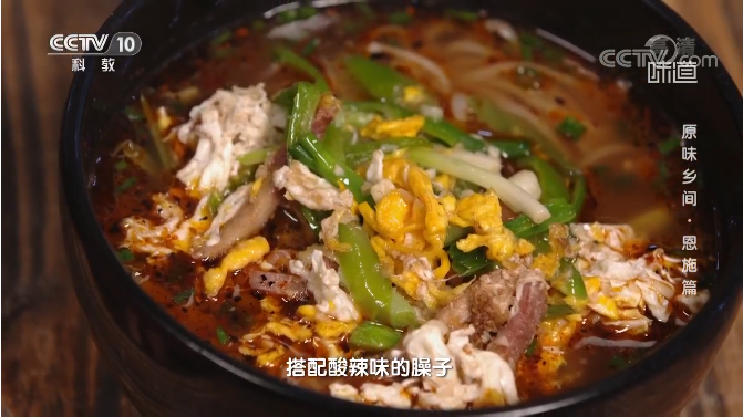 真没想到!这个被《国家地理》吹爆的避暑胜地,竟是个被颜值耽误的宝藏美食地!