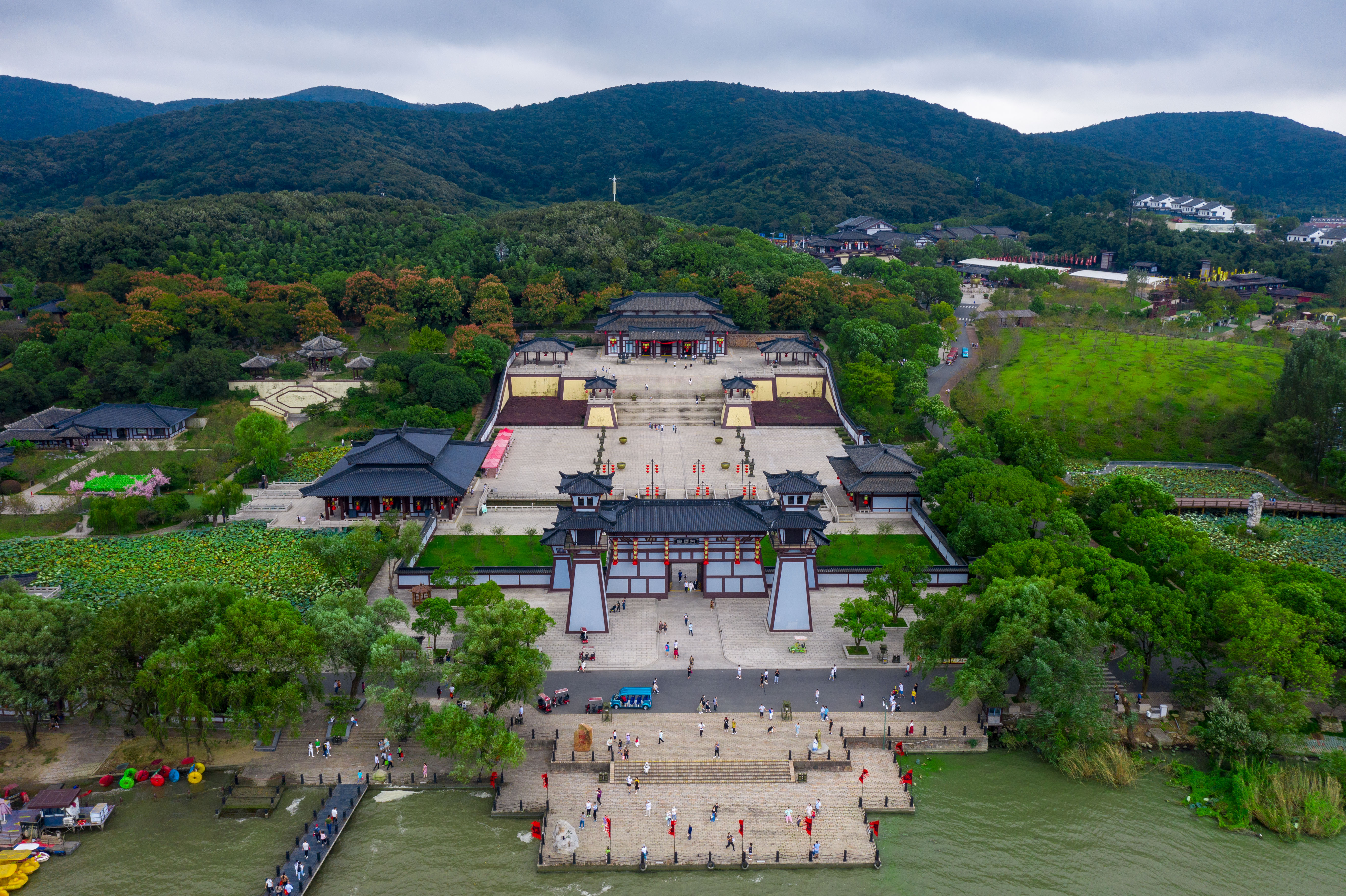 玩好无锡影视基地,享国风盛宴,品汉宋风华