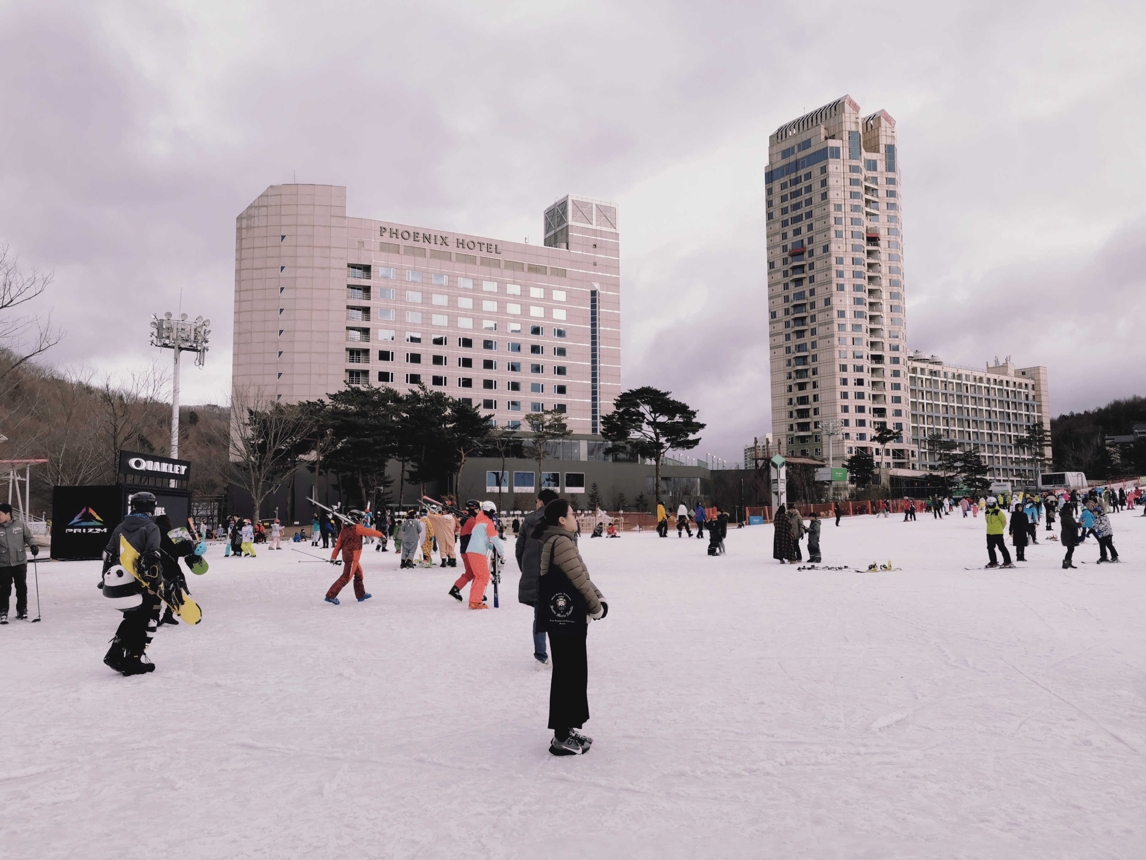 #攻略投稿#单板大神肖恩怀特在这里三届封神|探秘韩国冬奥滑雪圣地——江原道凤凰滑雪公园