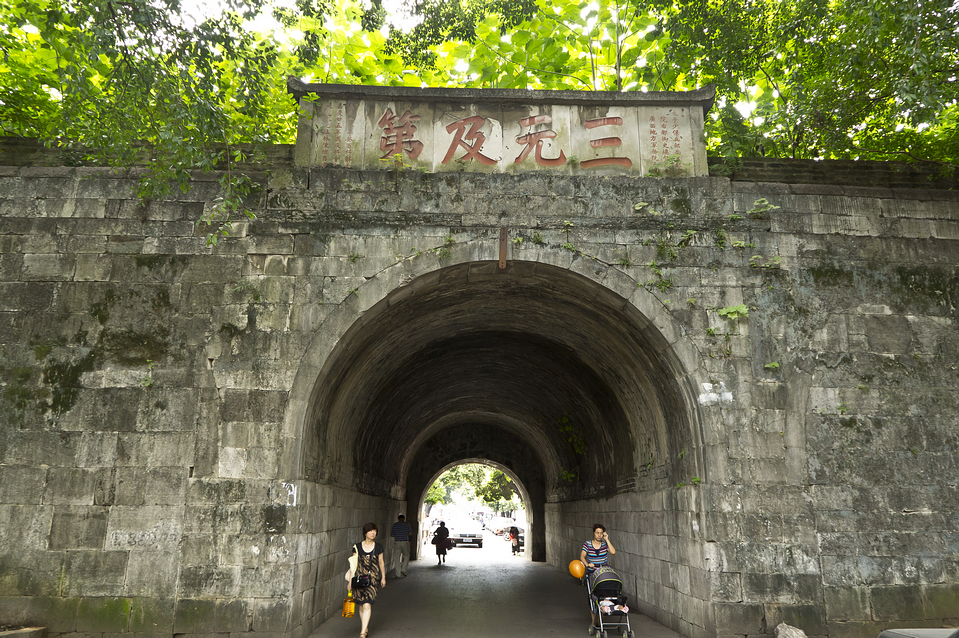 <a target='_blank' href='https://bbs.youxiake.com/mdd/1281.html'>桂林</a>