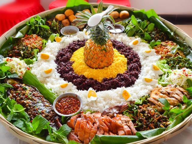 云南最著名的十二道菜图片