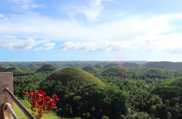 <a target='_blank' href='https://bbs.youxiake.com/mdd/8305.html'>巧克力山</a>