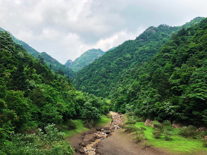 <a target='_blank' href='https://bbs.youxiake.com/mdd/4325.html'>浙西大峡谷</a>