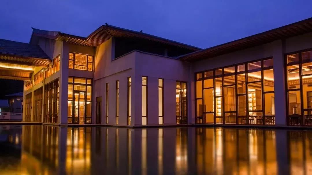 <a target='_blank' href='https://bbs.youxiake.com/mdd/2504.html'>黄果树瀑布</a>